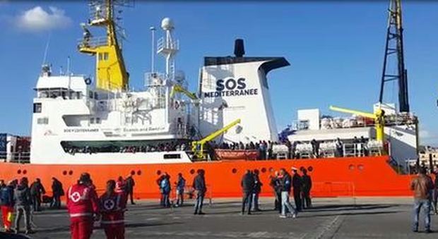 Italia: stop migranti solo nei nostri porti. Ma dalla Ue arriva una fumata nera