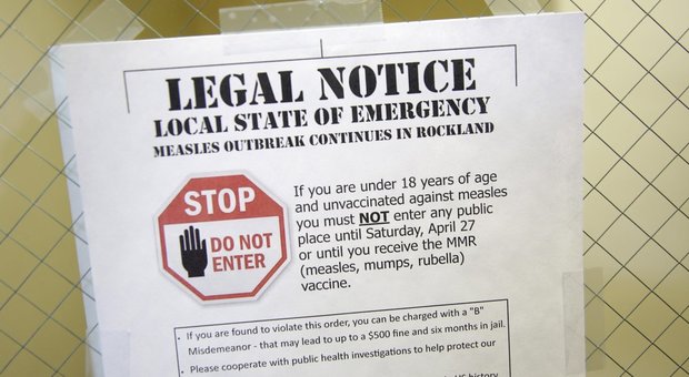 Genitori No Vax organizzano "Feste del morbillo" per far ammalare i figli: il caso a New York