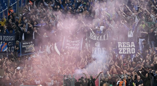 10 mila euro di multa alla Lazio per i cori razzisti contro il Napoli