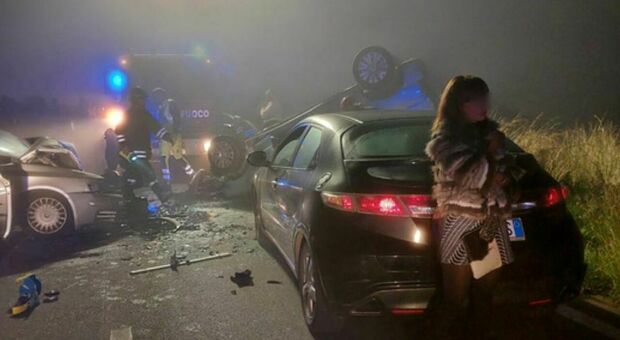 Frontale choc nel trapanese, due morti: «Un'auto si è capovolta». Soccorsi con cesoie e divaricatori
