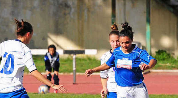 Serie B femminile, il Napoli domani debutta a Trani