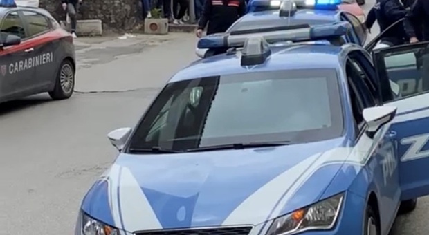 Polizia a Pozzuoli