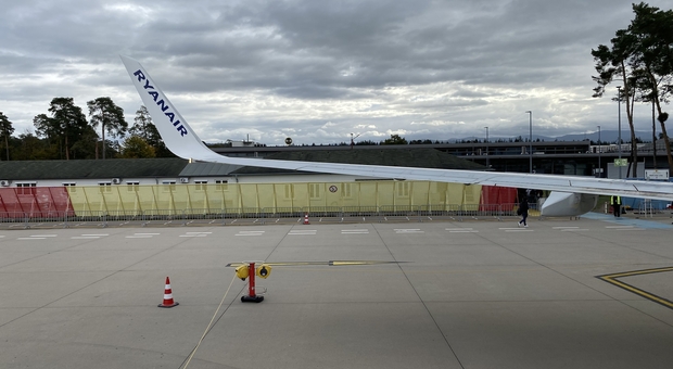 L'ala di un 737 della Ryanair