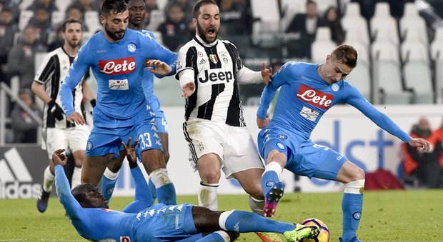Napoli Vs Juventus, una sfida che vale doppio anche al Lotto