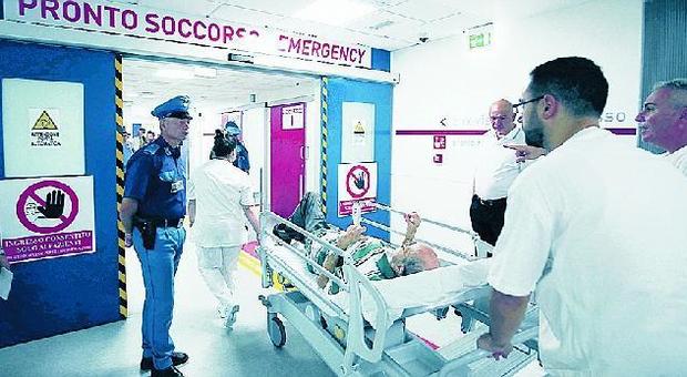 Caos Ospedale del Mare in campo 35 nuovi medici