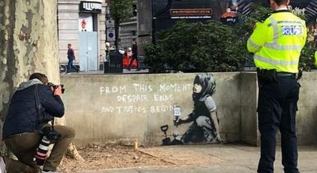 Banksy colpisce ancora? Murale per il movimento ambientalista Extinction Rebellion