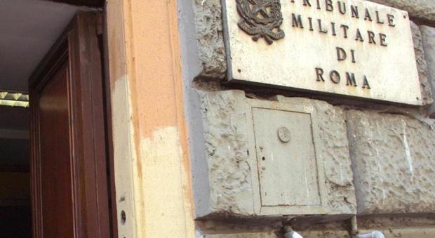 Roma, dalla caserma a casa con l’auto di servizio, militare condannato a 2 anni per peculato