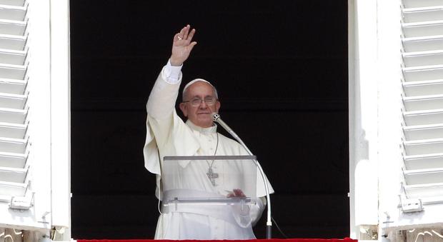 Papa Francesco ai terremotati: «Spero di venirvi a trovare presto»