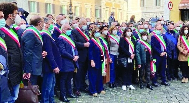 Pnrr, Milano pronta a gestire i residui di altri Comuni. I sindaci del Sud: «Non lasceremo nemmeno un euro»
