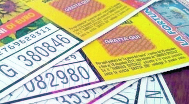 Lotteria Italia, biglietto da mezzo milione venduto a Fabro Perugia si consola con 25mila euro