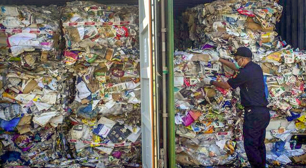 I rifiuti provenienti dalla Tunisia sotto sequestro