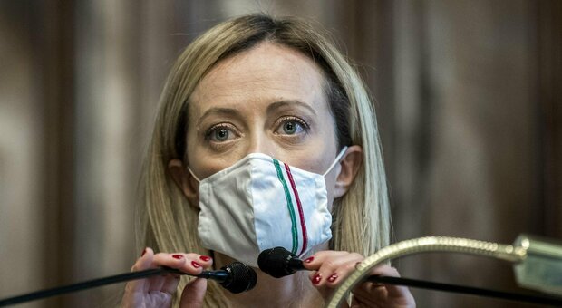Meloni boccia Draghi, FdI verso il no alle Camere: «C'è mezzo governo Conte»