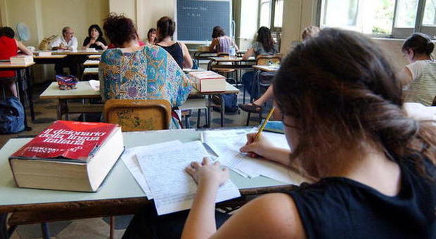 Latina, istituti senza aule a Gaeta: lunedì parte l'anno scolastico ma c'è ancora incertezza
