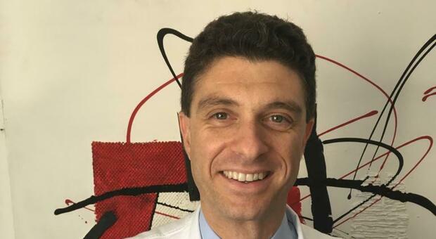 L'infettivologo Massimo Crapis