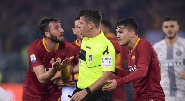 Offese ricevute dopo Roma-Inter, l'arbitro Rocchi pronto a denunciare