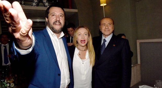 Berlusconi e Salvini a Catania uniti dal Milan: «Montella deve fare di più»