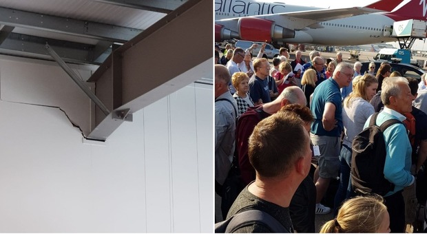Cede il pavimento del gate 2, scene di panico e passeggeri evacuati dall'aeroporto di Manchester