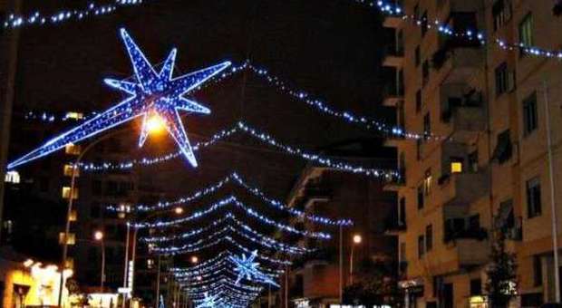 Eur, sciopero delle luminarie a Natale. I commercianti: «Si pensi al degrado»