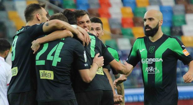 Pordenone da sogno: 3-0 al Perugia: i "ramarri" ora sono secondi in classifica