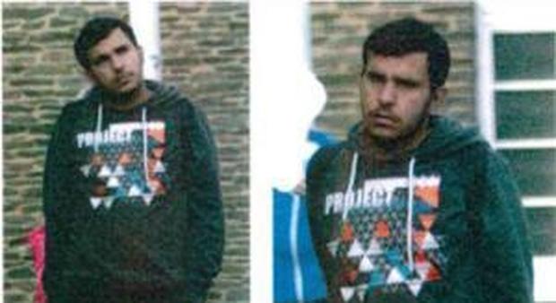 Chemnitz, terrorista Isis in fuga: preparava attentato in aeroporto, trovato esplosivo. Tre fermi
