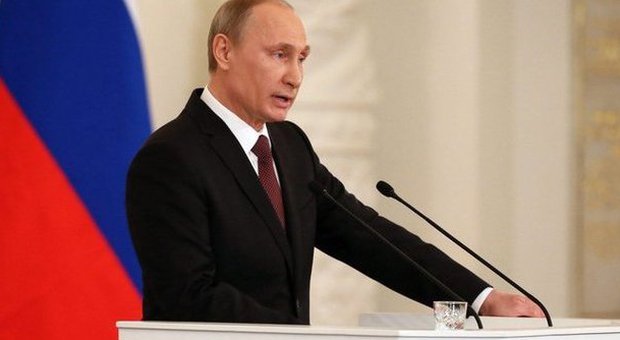 Putin tiene il discorso sulla Crimea