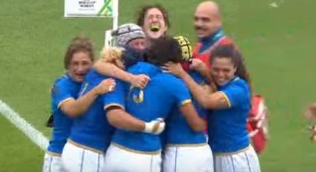 Rugby, azzurre thriller: ai supplementari battono la Spagna 20-15, il 9° posto ai Mondiali è loro