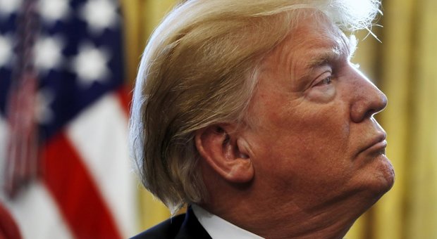 Trump e quel colorito arancione? Per il New York Times è «un segreto di Stato»