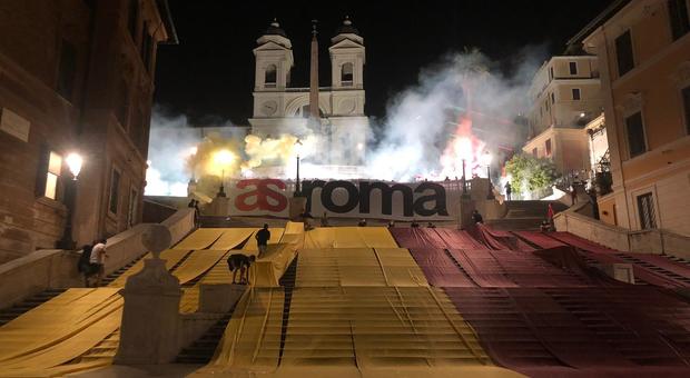 Roma, manifestazione ultras in centro: partite le verifiche della Digos