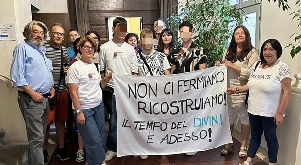 San Severino, nuovo Istituto Divini, protestano prof e studenti. Piermattei: «Garanzie da Castelli»