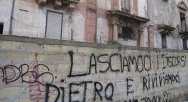 Writers in azione in Porto Vecchio: 3mila euro di multa a due minorenni