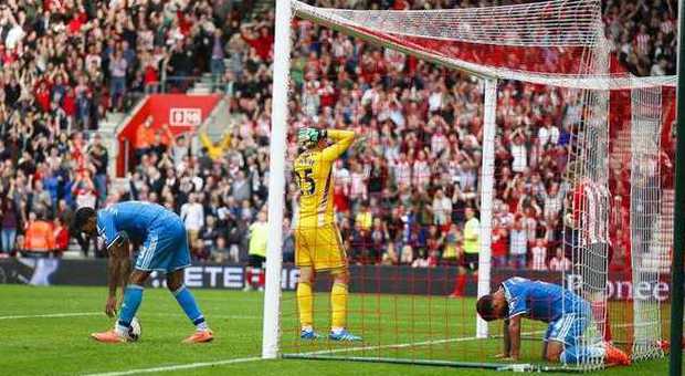 Premier, 0-8 con il Southampton: i giocatori ​del Sunderland rimborsano i biglietti ai tifosi