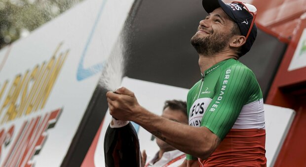 Vuelta, decima tappa: Ganna domina la crono, Kuss conserva la maglia rossa