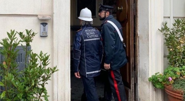Lockdown Roma, centro commerciale fa entrare i clienti da un'uscita di emergenza: multato e chiuso 5 giorni