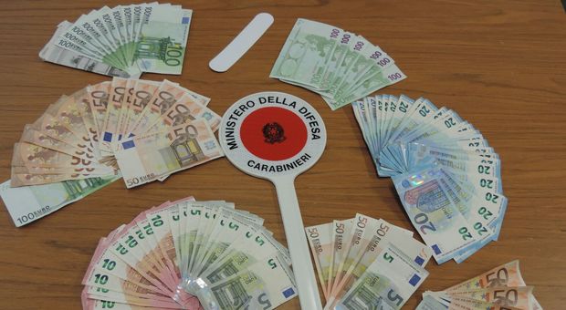 Sequestrati 36 milioni di euro falsi in una stamperia clandestina: due arresti