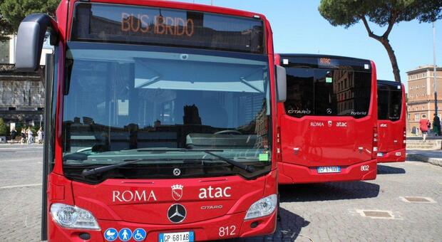 Metro e bus a 2 euro, Gualtieri: «Necessario, con l’aumento del Bit gli abbonamenti costeranno di meno»