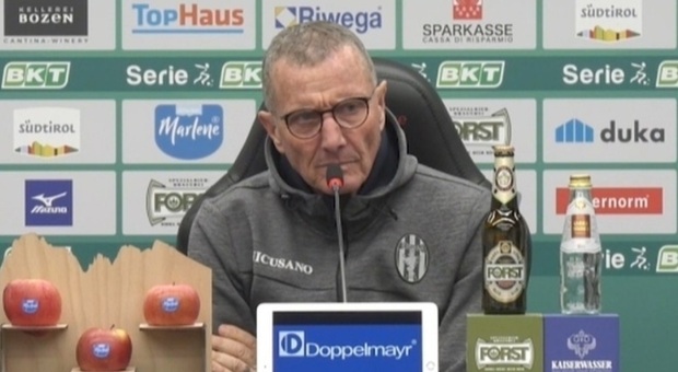 Ternana-Parma e i dubbi di Andreazzoli: "Tante situazioni da valutare ma Palumbo c'è, l'obiettivo resta sempre ambizioso"