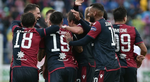 Il Cagliari sogna in grande: Fiorentina travolta 5-2