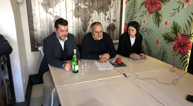 Da sinistra Massimo Perali, Paolo Li Donni e Giulia Donato