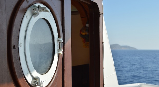 Violentata sulla nave, la denuncia di una passeggera della tratta Palermo-Cagliari ma le accuse non convincono gli inquirenti