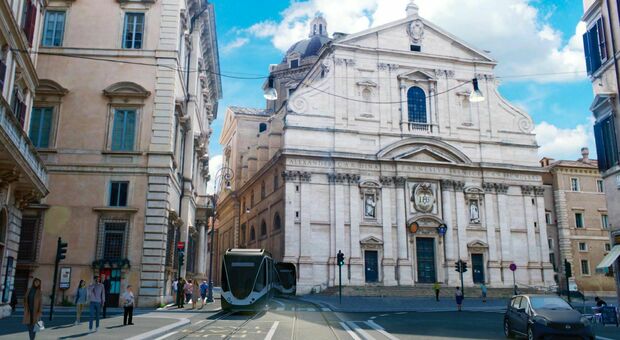 Tram Termini-Vaticano «un disastro per i negozi». La denuncia di Confcommercio Roma