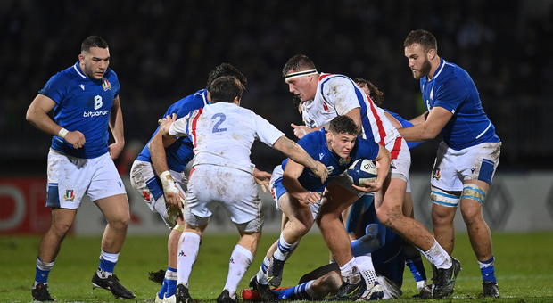 Rugby, Sei nazioni, la Francia boccia gli azzurri Under 20: a Mont-de-Marsan è 41-15