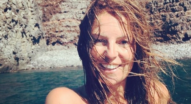 Marina La Rosa: «Sono ancora il sogno erotico di tanti italiani»
