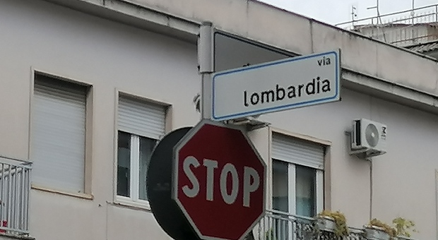 Spari in via Lombardia, esplosi diversi colpi di pistola ad Aprilia