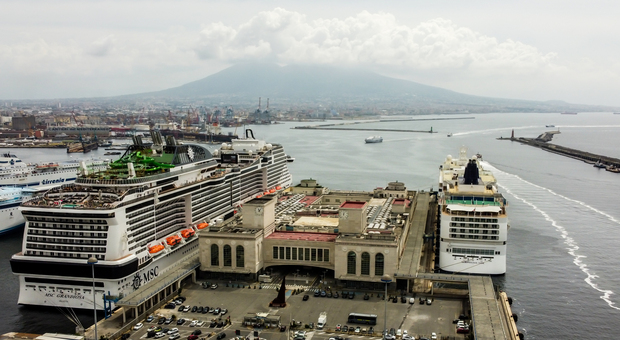 Covid a Napoli, Spirito assicura: «Il porto di Napoli è impegnato a far rispettare le regole»
