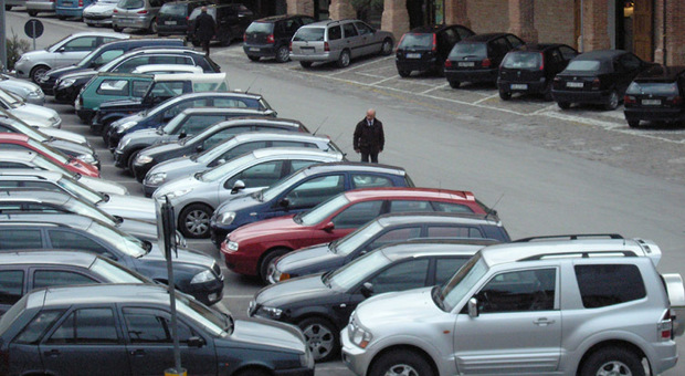 Santarelli e il progetto da verificare: «Il parcheggio interrato cambierà il volto della città»