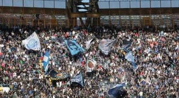 Inter-Napoli, arrestati due ultrà azzurri Polizia evita scontri coi milanisti sull'A1