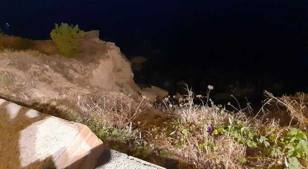 Castellabate, cade da oltre 20 metri 21enne miracolosamente illeso