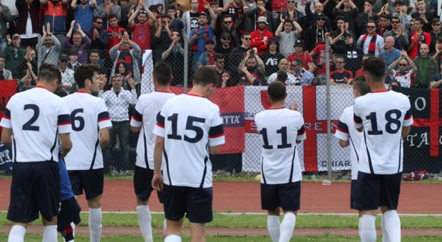 I giocatori della Biagio Nazzaro dopo il pareggio per 2-2 contro l'Anzio