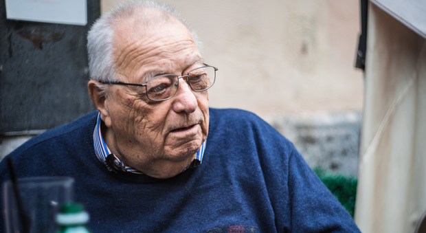 Morto Luigi Necco, addio allo storico giornalista volto di 90’ minuto Video