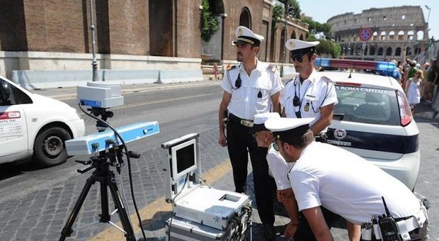 Roma, autovelox e street control: stretta per le strade sicure